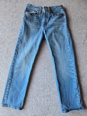 Levi's Premium Women's High Rise Wedgie Jeans Blue Medium Wash 5-Pocket Size 27